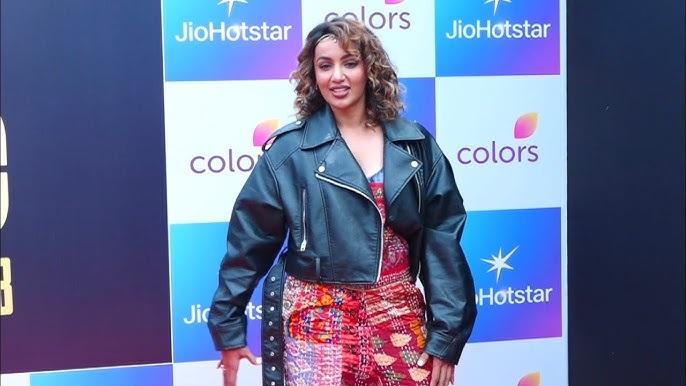 Tejaswi Madivada the 50 contestants